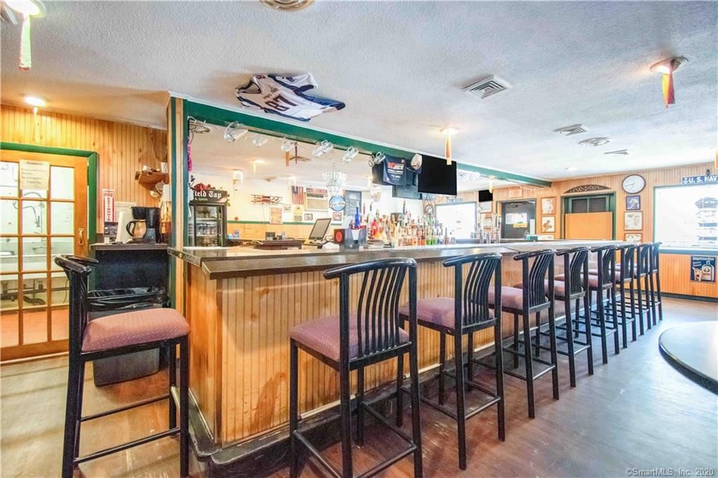 112 Spring St, Enfield, CT 06082